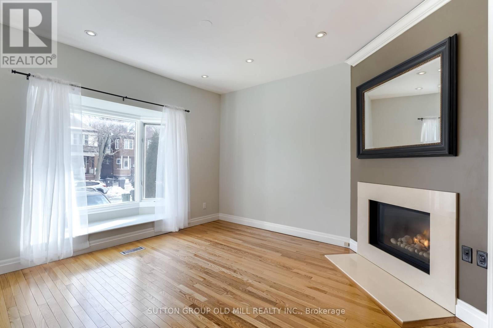 1 - 180 Madison Avenue, Toronto, Ontario  M5R 2S5 - Photo 10 - C12477665