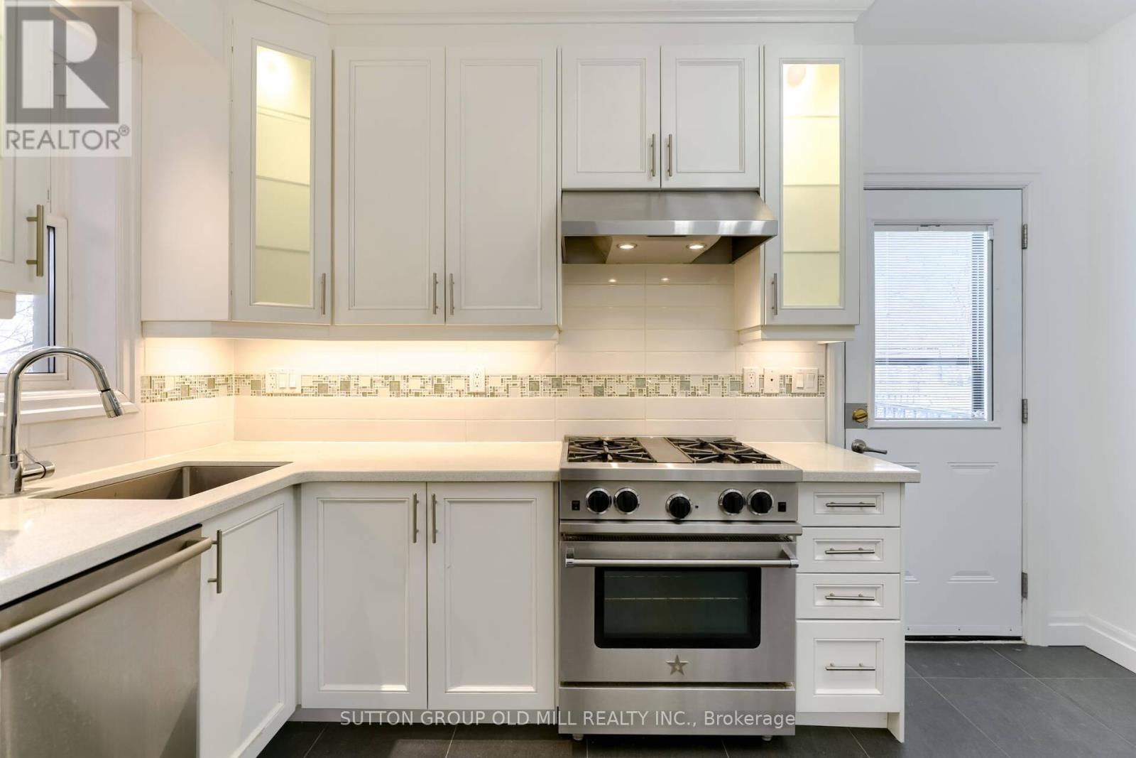 1 - 180 Madison Avenue, Toronto, Ontario  M5R 2S5 - Photo 40 - C12477665
