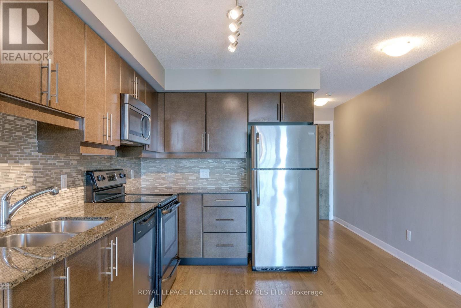 2011 - 33 Bay Street, Toronto, Ontario  M5J 2Z3 - Photo 19 - C12477680