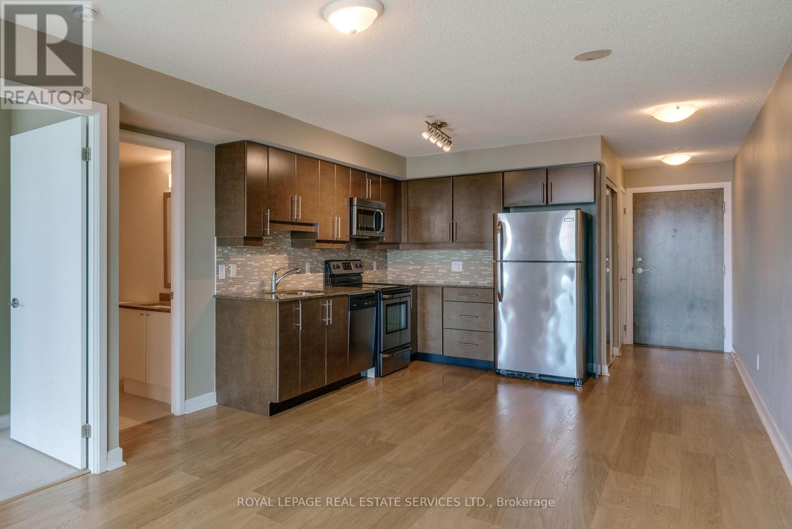2011 - 33 Bay Street, Toronto, Ontario  M5J 2Z3 - Photo 25 - C12477680