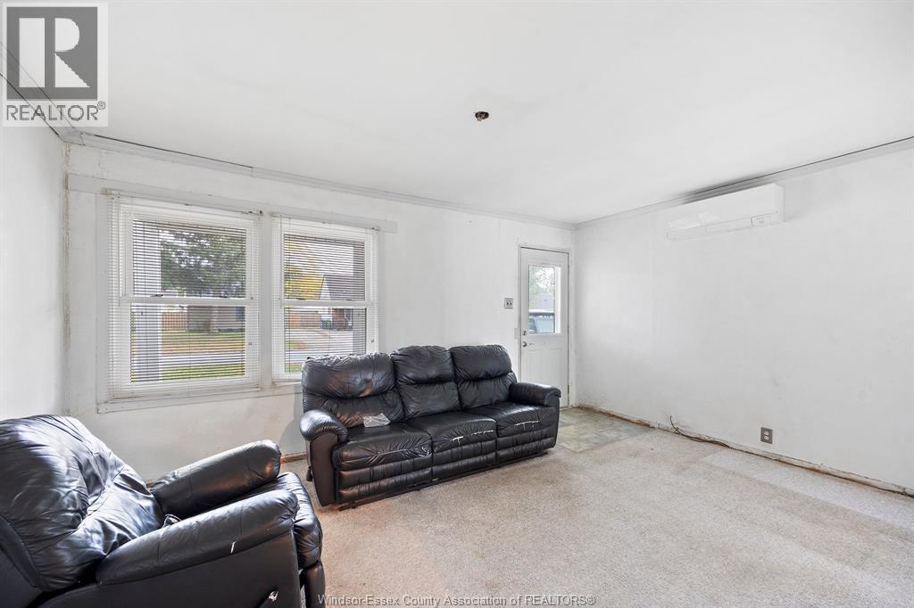 1164 Partington, Windsor, Ontario  N9B 2P4 - Photo 7 - 25026849