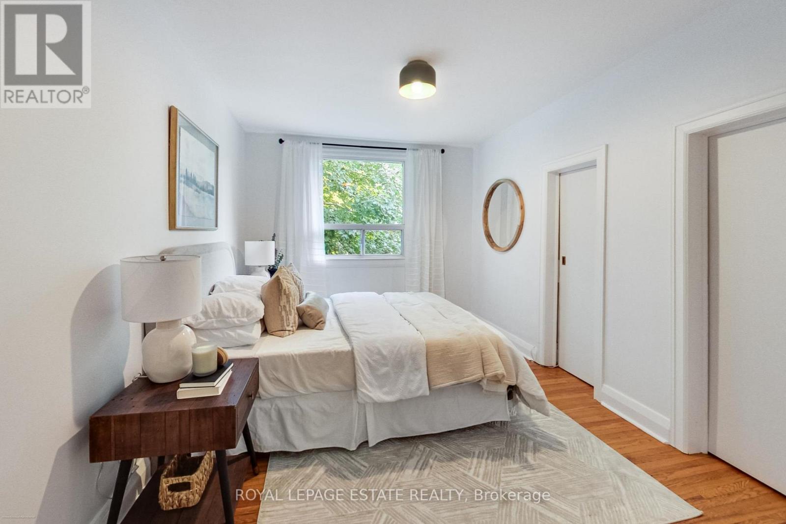 83 Bastedo Avenue, Toronto, Ontario  M4C 3M8 - Photo 17 - E12477660