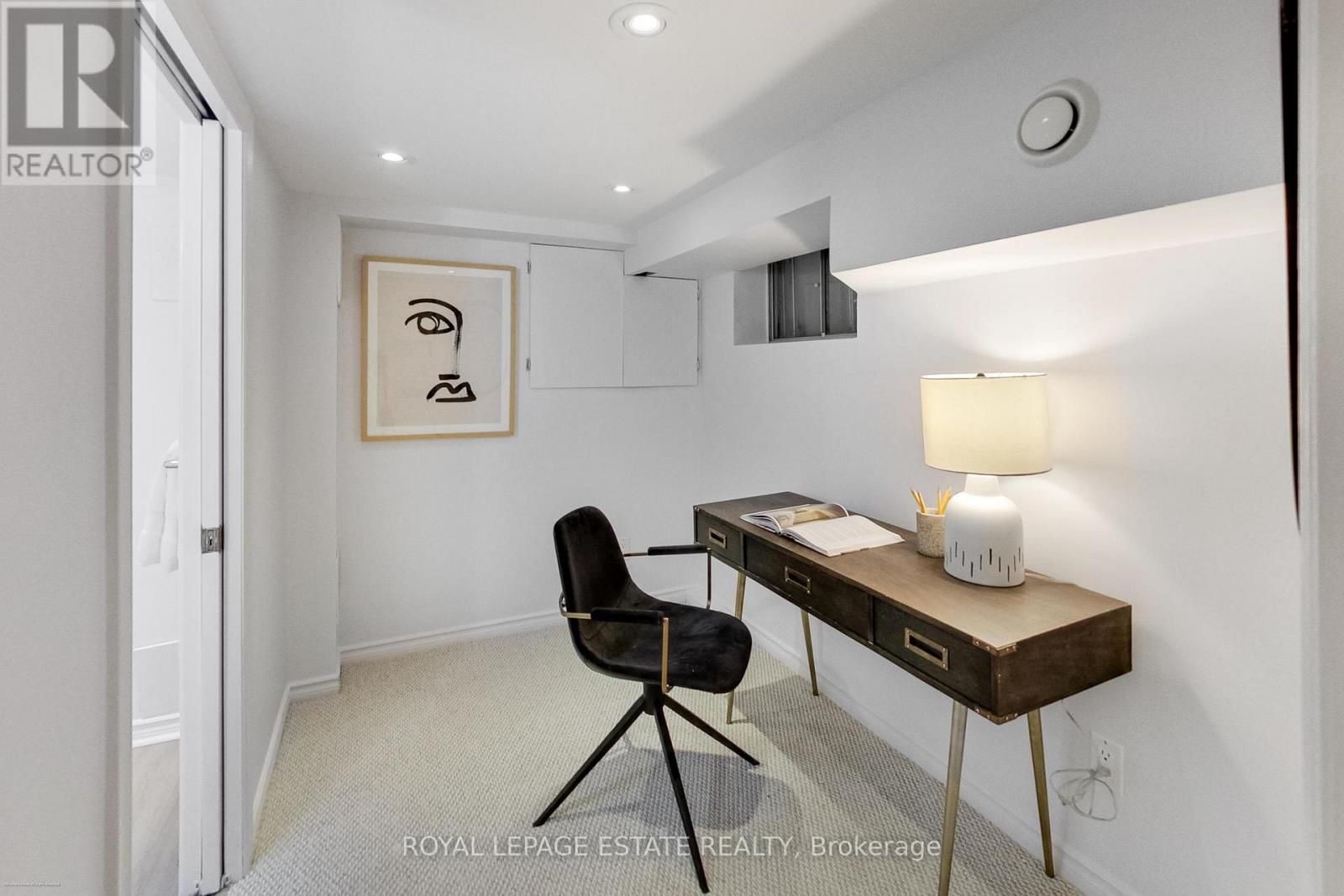 83 Bastedo Avenue, Toronto, Ontario  M4C 3M8 - Photo 20 - E12477660