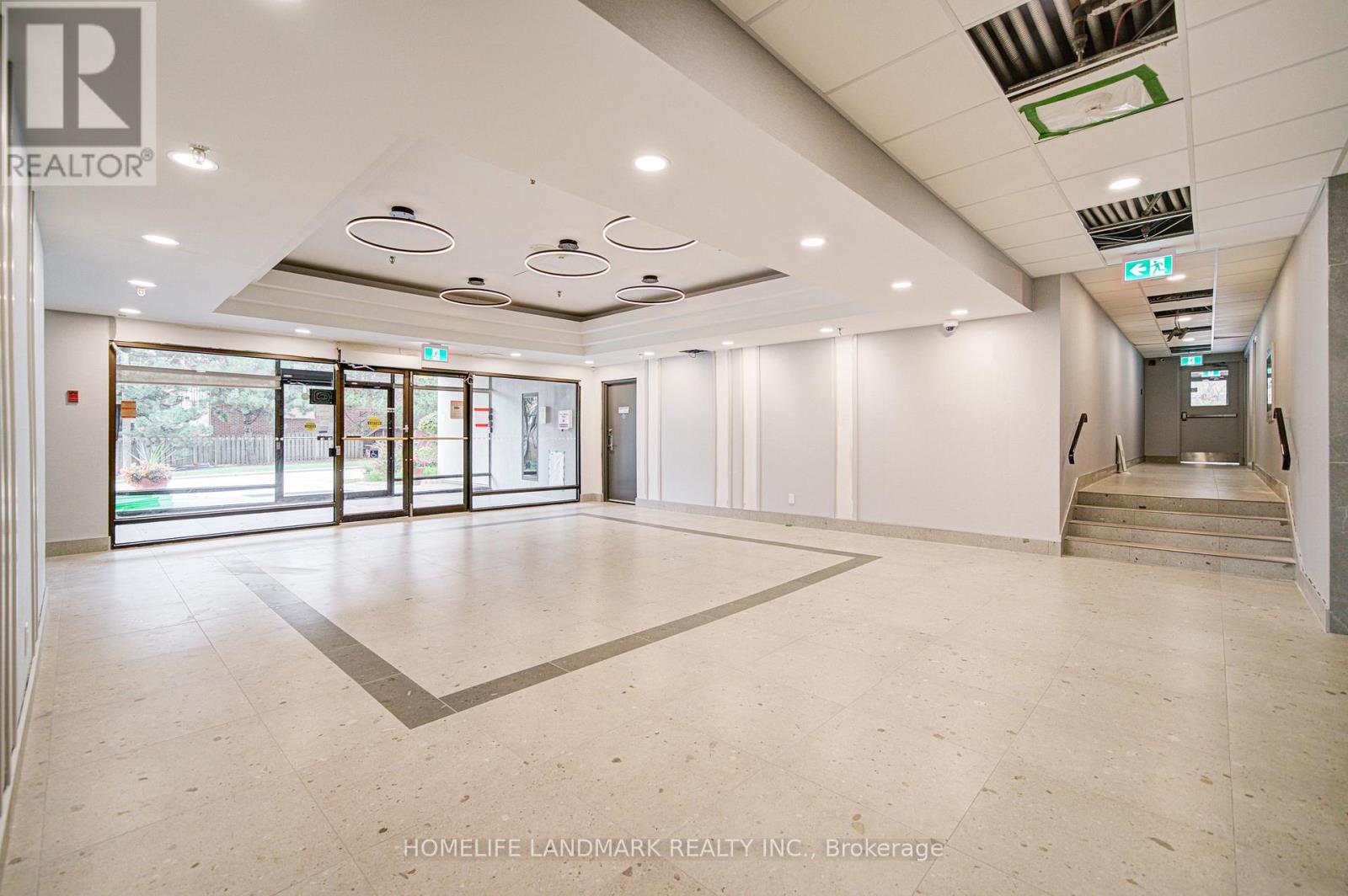303 - 1 Reidmount Avenue, Toronto, Ontario  M1S 4V3 - Photo 4 - E12477669