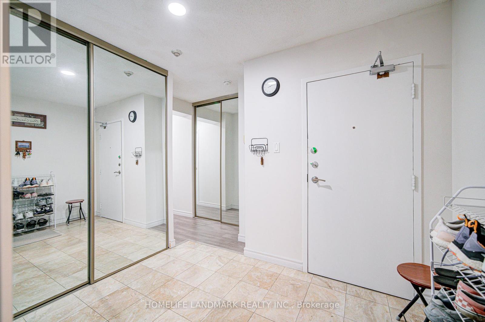 303 - 1 Reidmount Avenue, Toronto, Ontario  M1S 4V3 - Photo 5 - E12477669