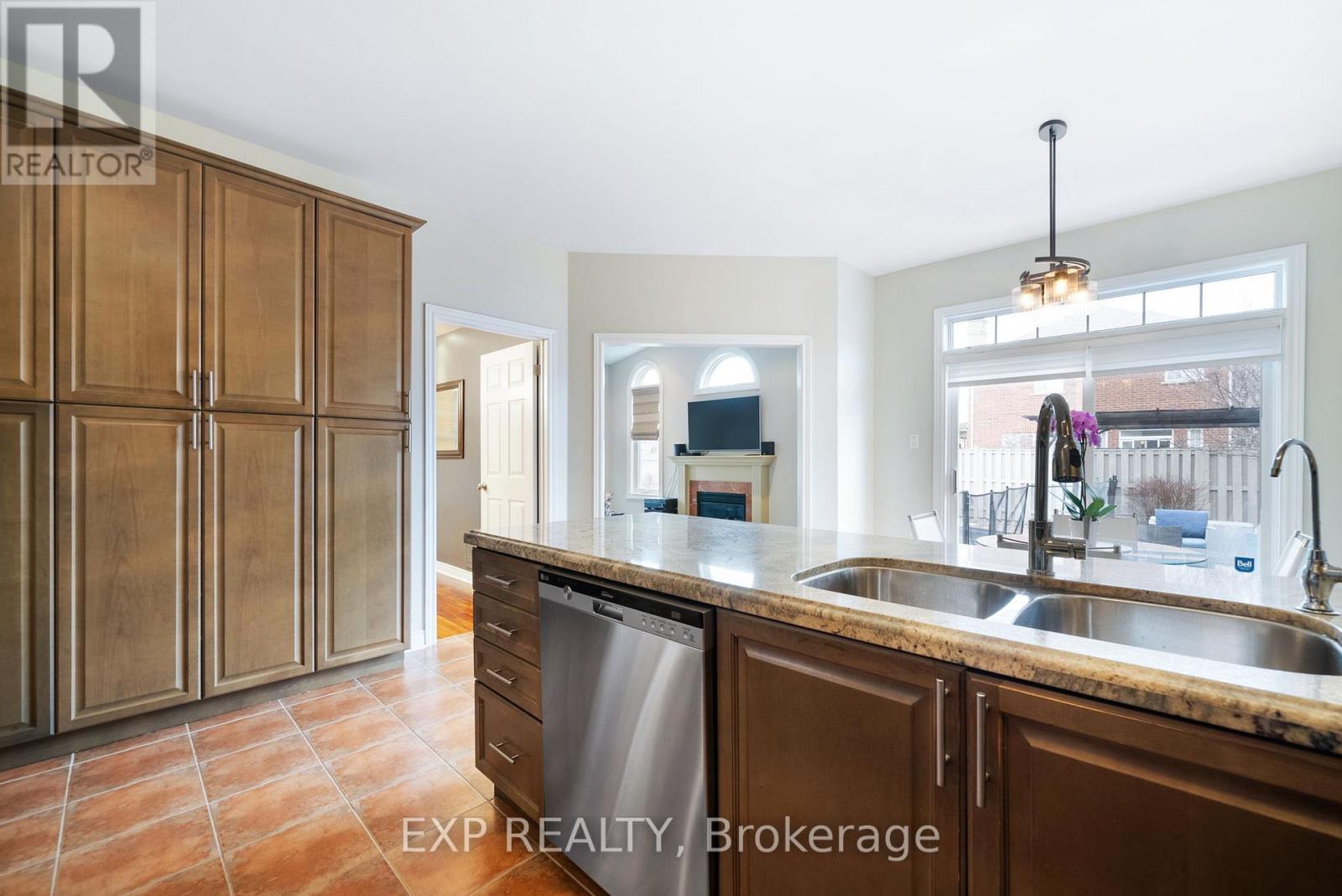 2 Hesham Drive, Whitby (Brooklin), Ontario  L1M 2J9 - Photo 15 - E12477672