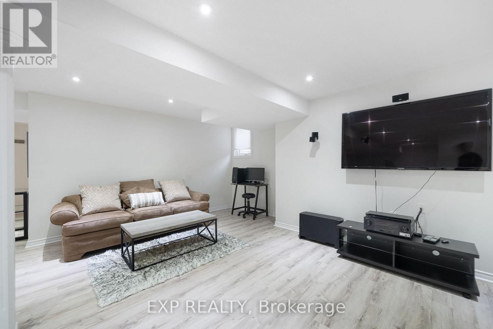 2 Hesham Drive, Whitby (Brooklin), Ontario  L1M 2J9 - Photo 34 - E12477672