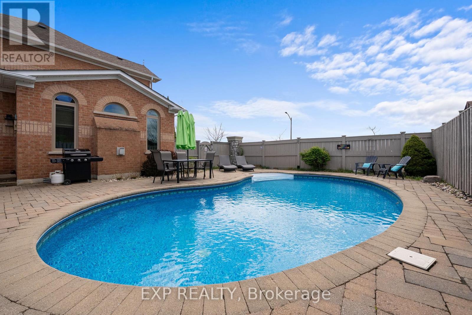2 Hesham Drive, Whitby (Brooklin), Ontario  L1M 2J9 - Photo 38 - E12477672