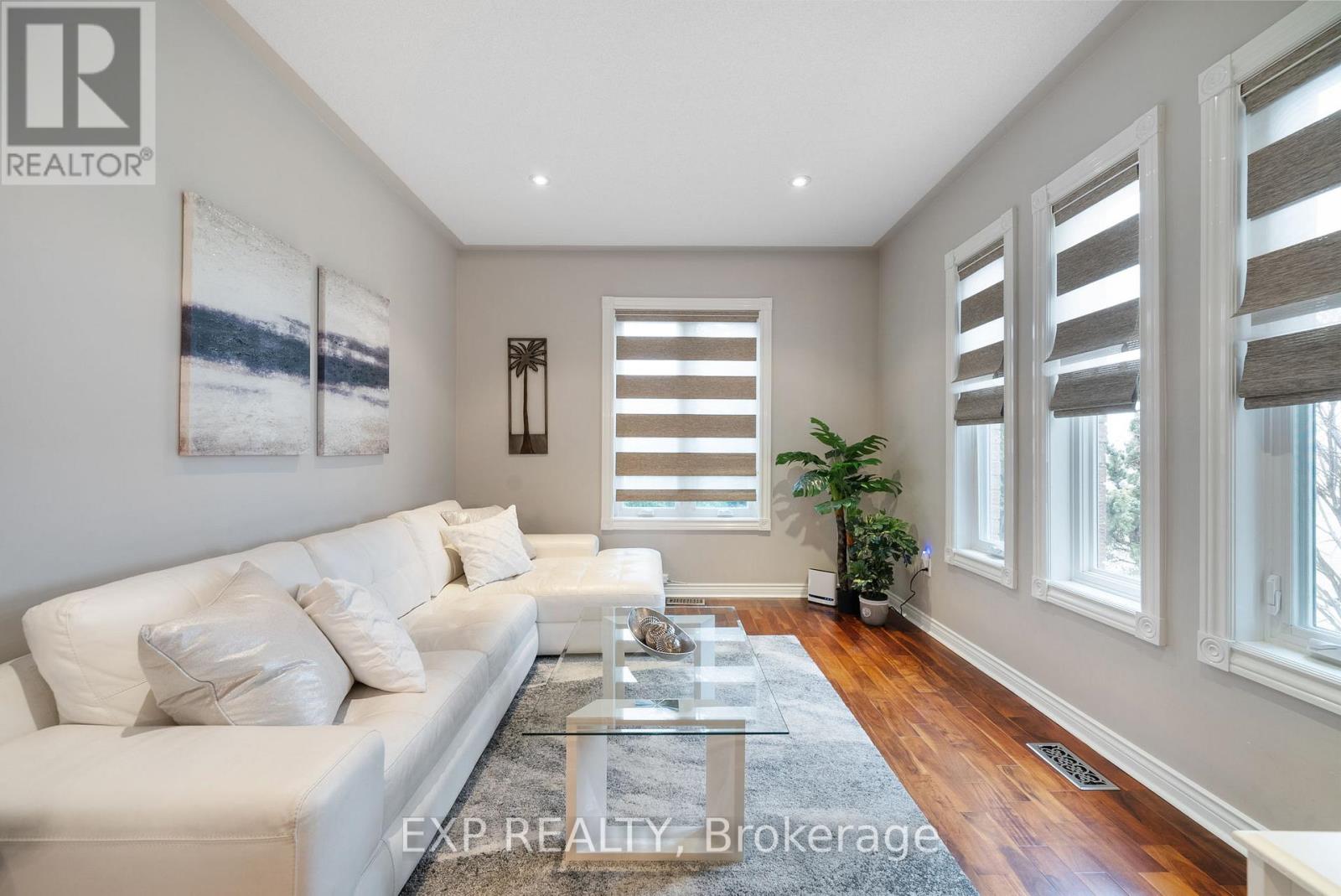 2 Hesham Drive, Whitby (Brooklin), Ontario  L1M 2J9 - Photo 9 - E12477672
