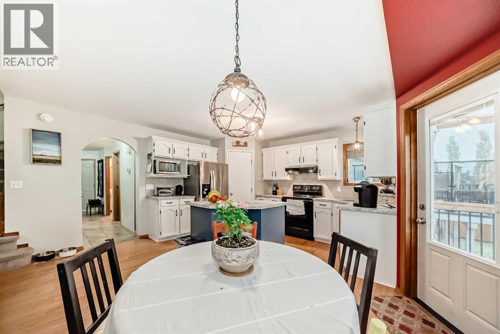 507 Sheep River Close, Okotoks, Alberta  T1S 1S4 - Photo 14 - A2265492