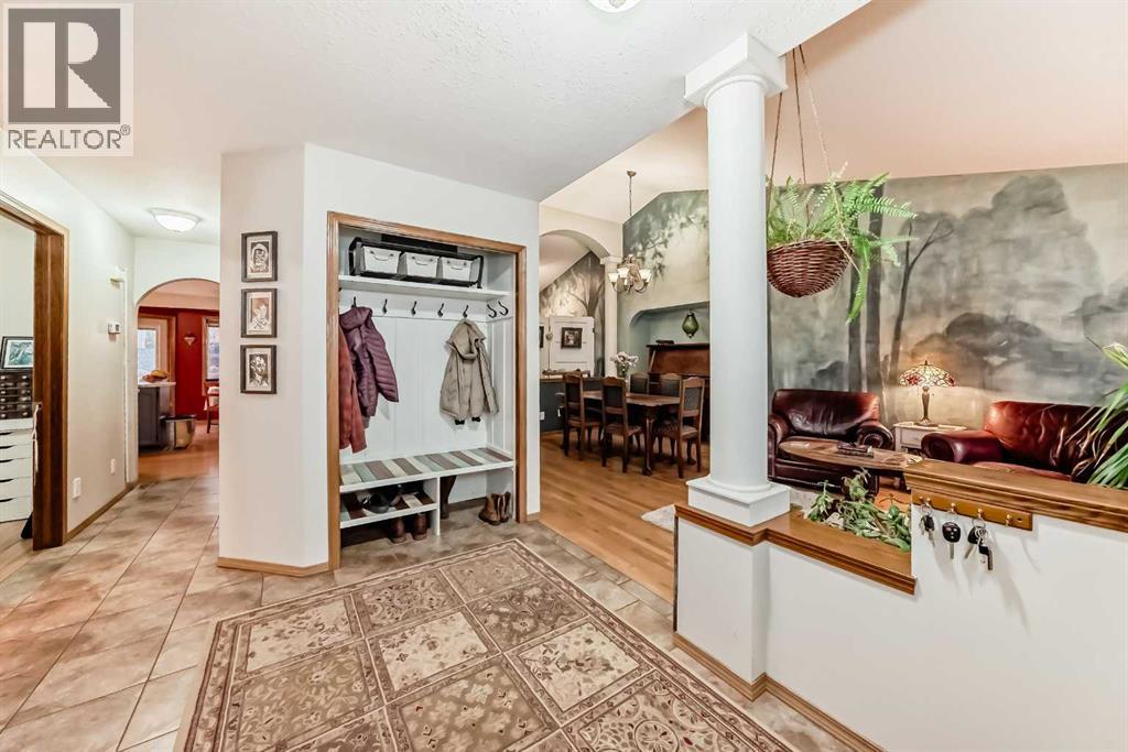 507 Sheep River Close, Okotoks, Alberta  T1S 1S4 - Photo 5 - A2265492