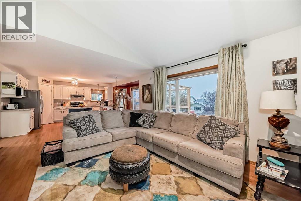 507 Sheep River Close, Okotoks, Alberta  T1S 1S4 - Photo 16 - A2265492