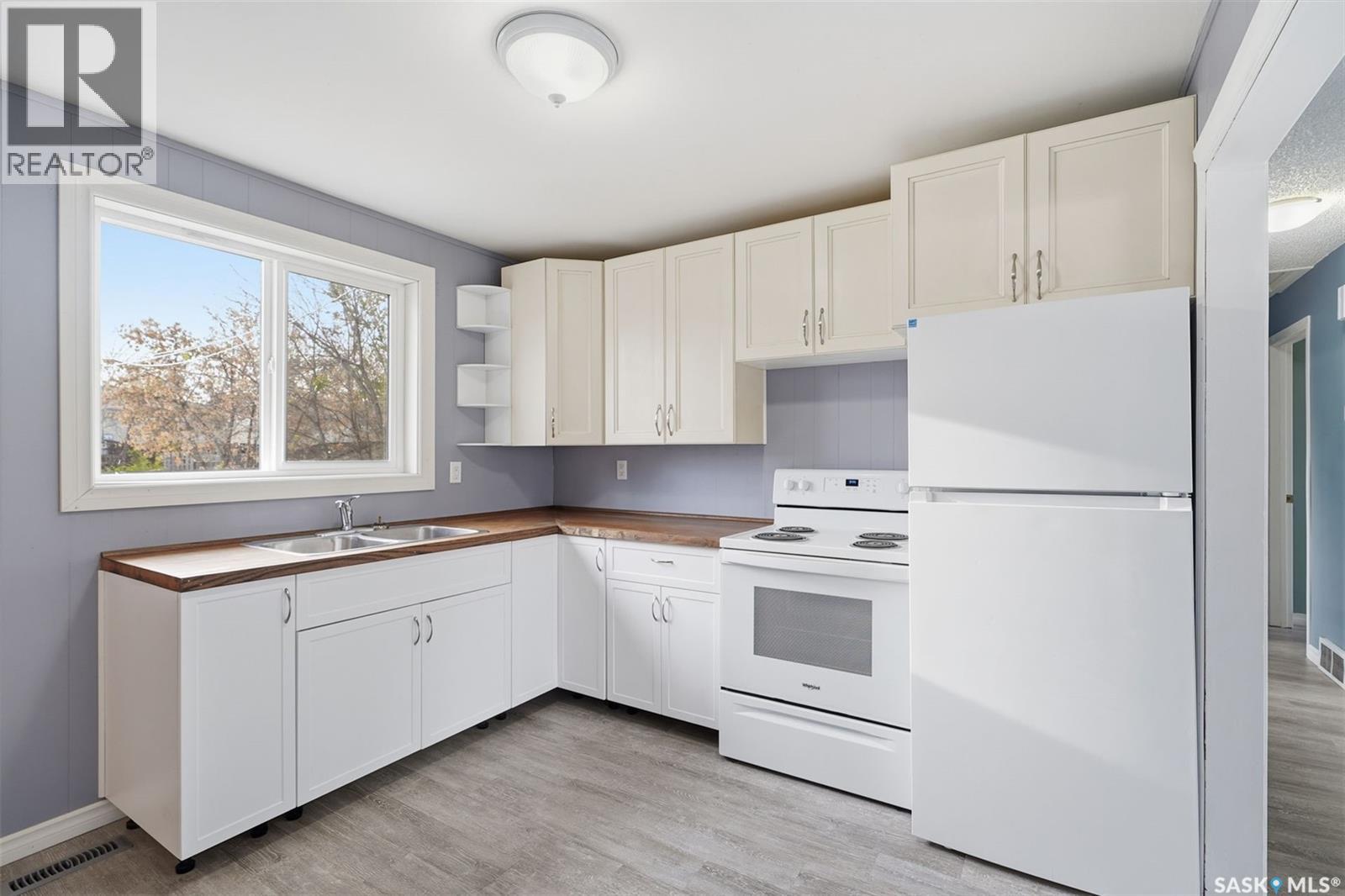 109 Grant Street, Saskatoon, Saskatchewan  S7N 2A2 - Photo 7 - SK021413