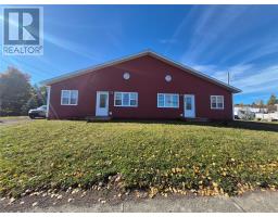 39 Commonwealth Drive