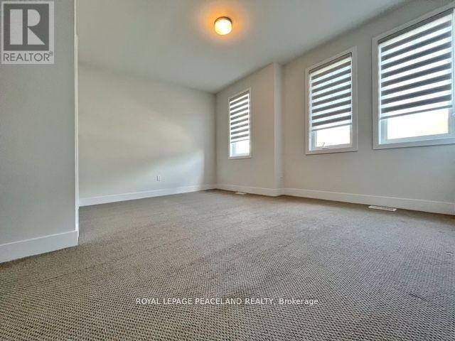 49 Sikura Circle, Aurora, Ontario  L4G 3Y9 - Photo 19 - N12473780