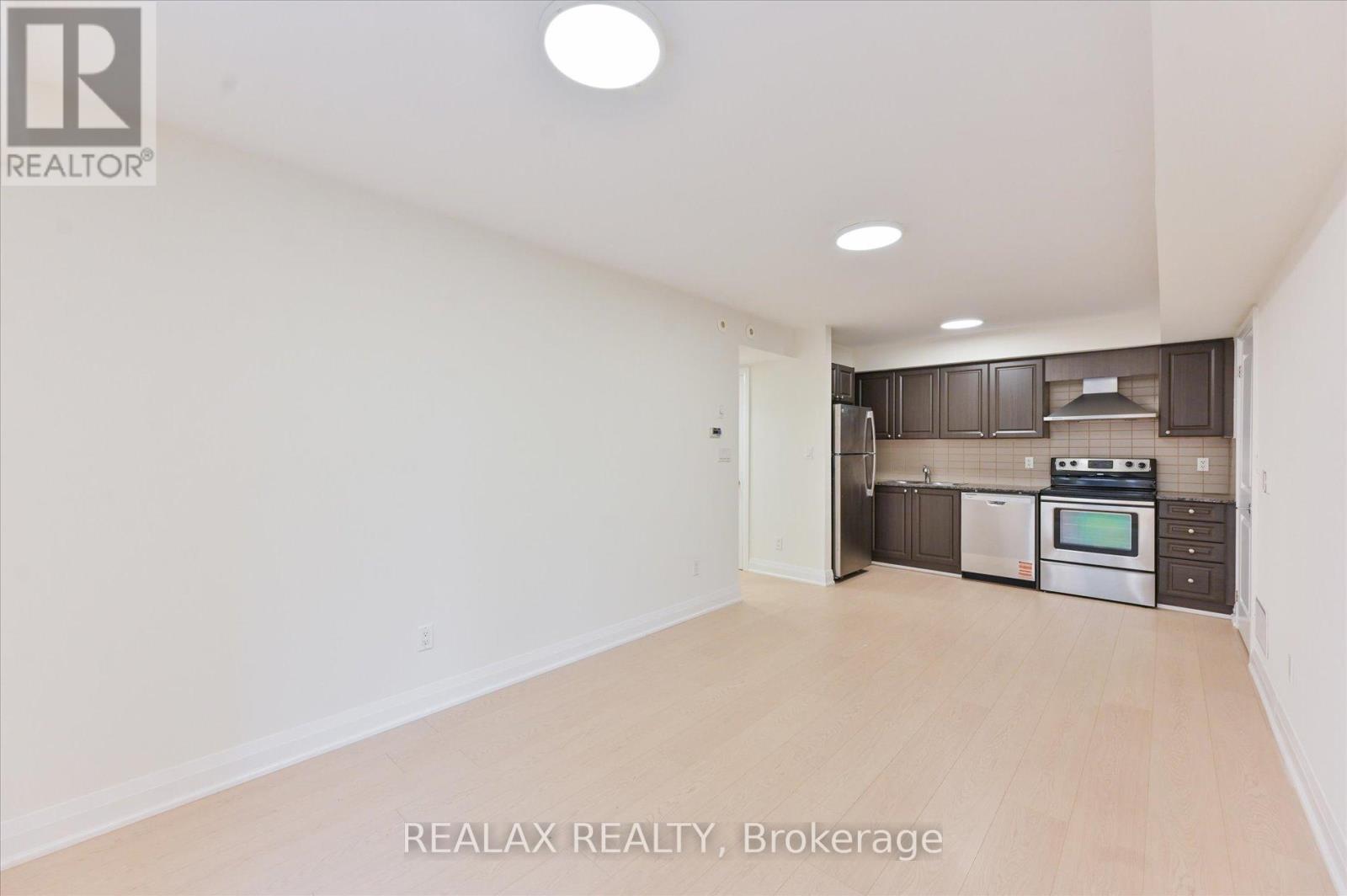 207 - 320 John Street, Markham, Ontario  L3T 0B1 - Photo 7 - N12477654