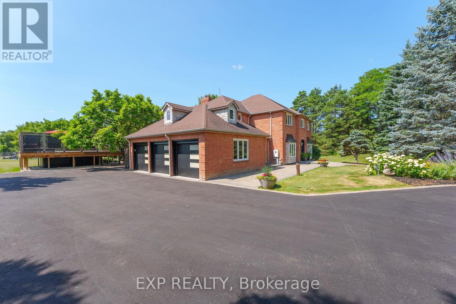 47 Brule Trail, King, Ontario  L7B 0C7 - Photo 5 - N12477661