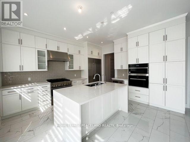 49 Sikura Circle, Aurora, Ontario  L4G 3Y9 - Photo 6 - N12473780