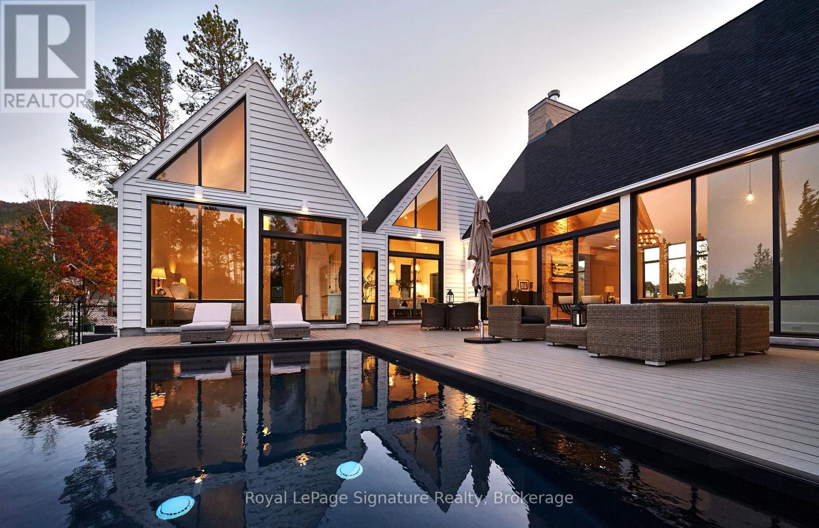 101 Deer Lane, Blue Mountains, Ontario  N0H 1J0 - Photo 47 - X12471237