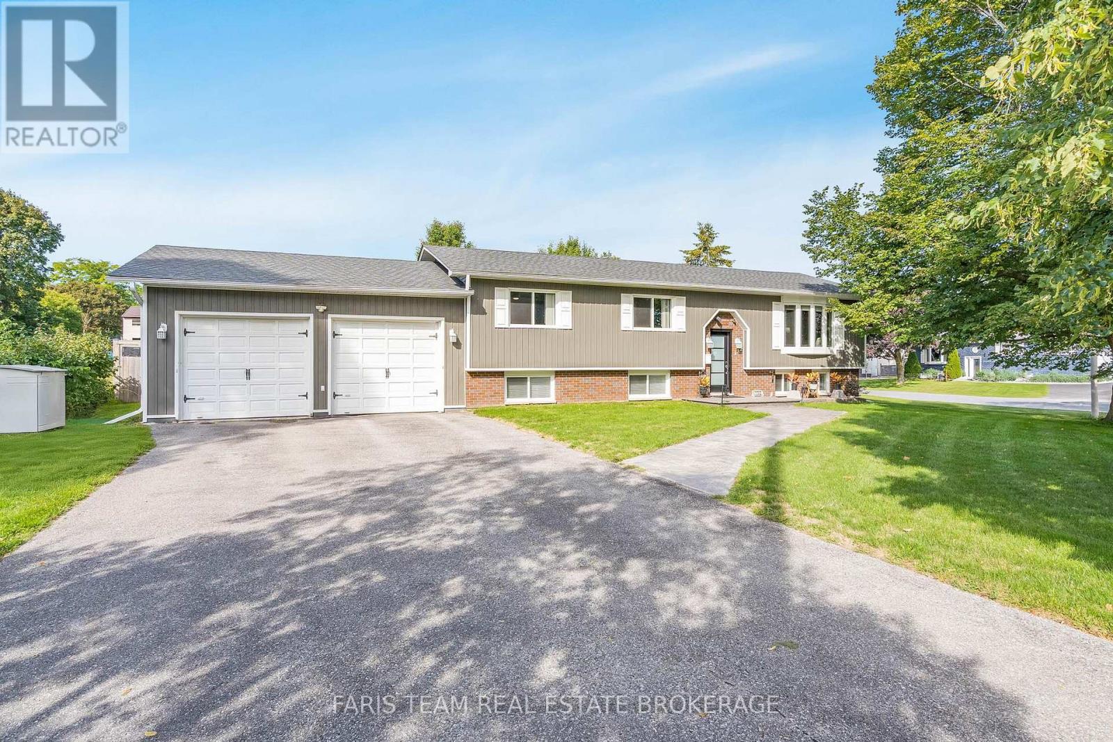 132 PATTERSON ROAD, barrie (ardagh), Ontario