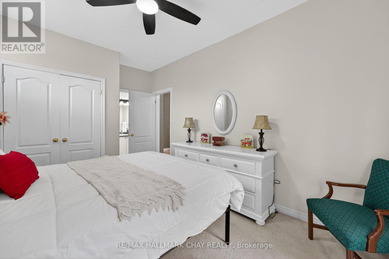 26 Kensington Trail, Barrie, Ontario  L4N 0K5 - Photo 21 - S12477664
