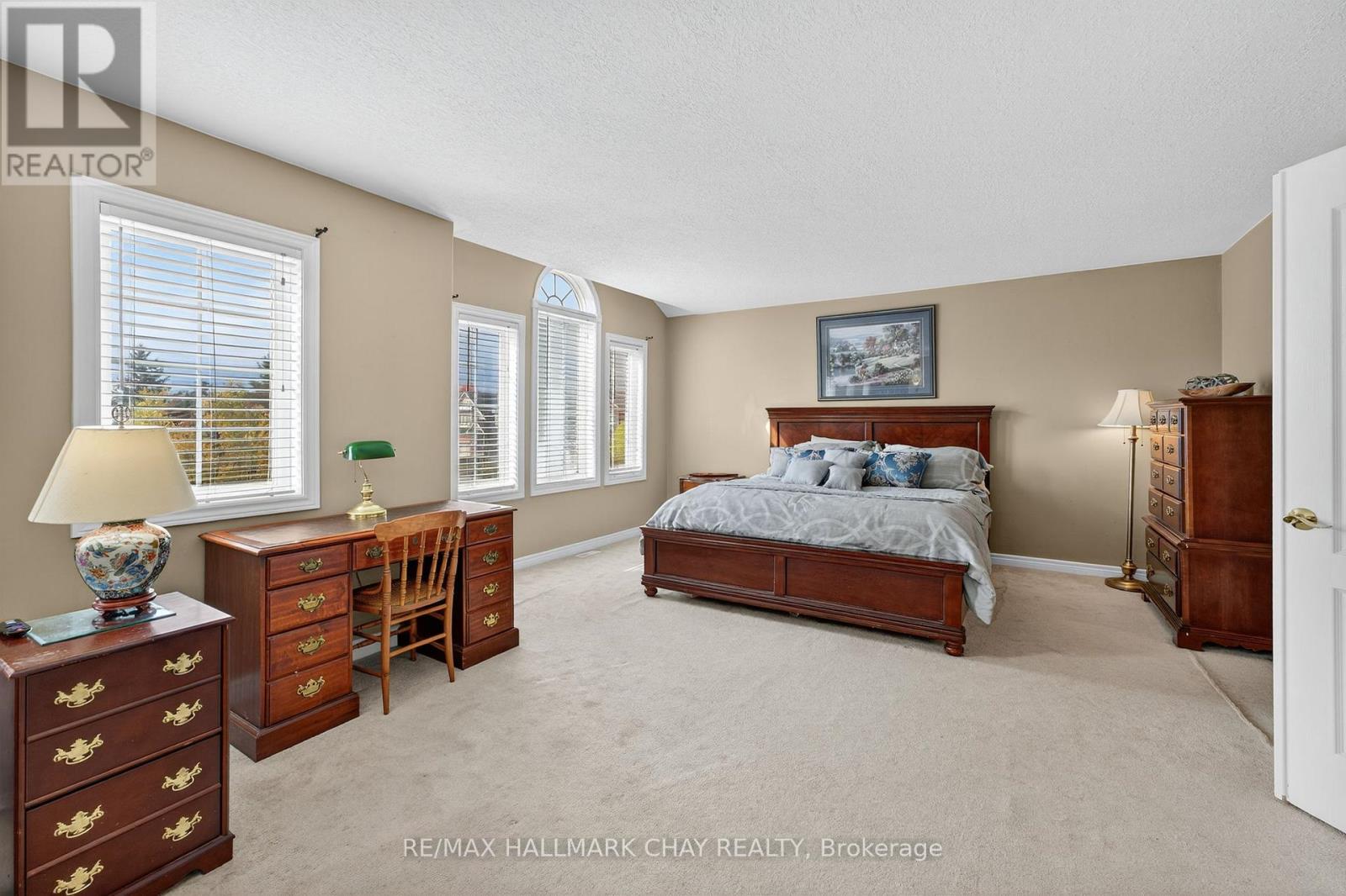 26 Kensington Trail, Barrie, Ontario  L4N 0K5 - Photo 24 - S12477664