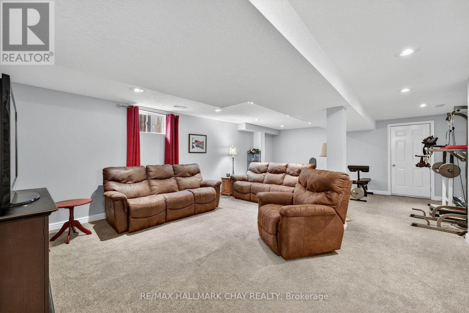 26 Kensington Trail, Barrie, Ontario  L4N 0K5 - Photo 33 - S12477664