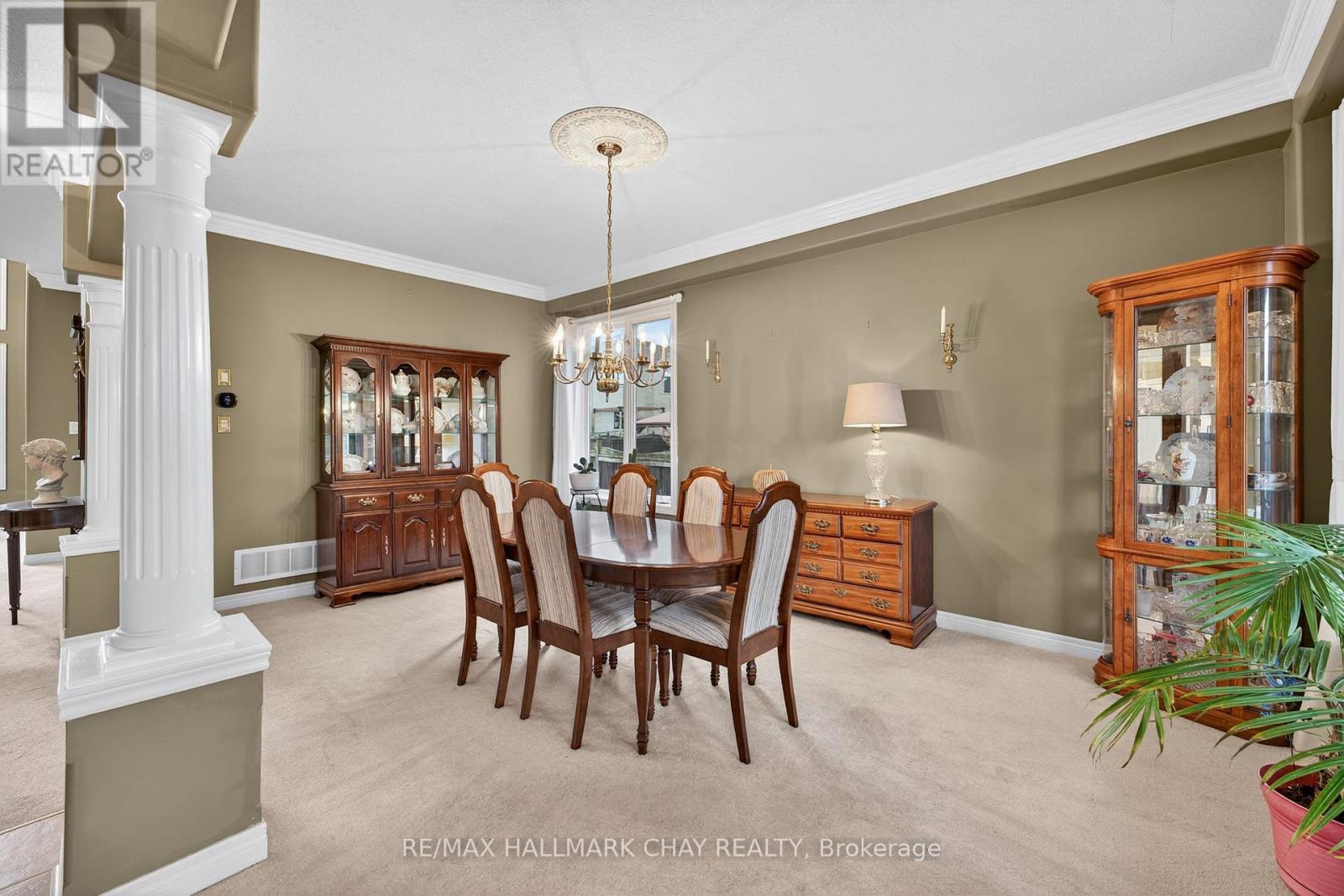 26 Kensington Trail, Barrie, Ontario  L4N 0K5 - Photo 5 - S12477664