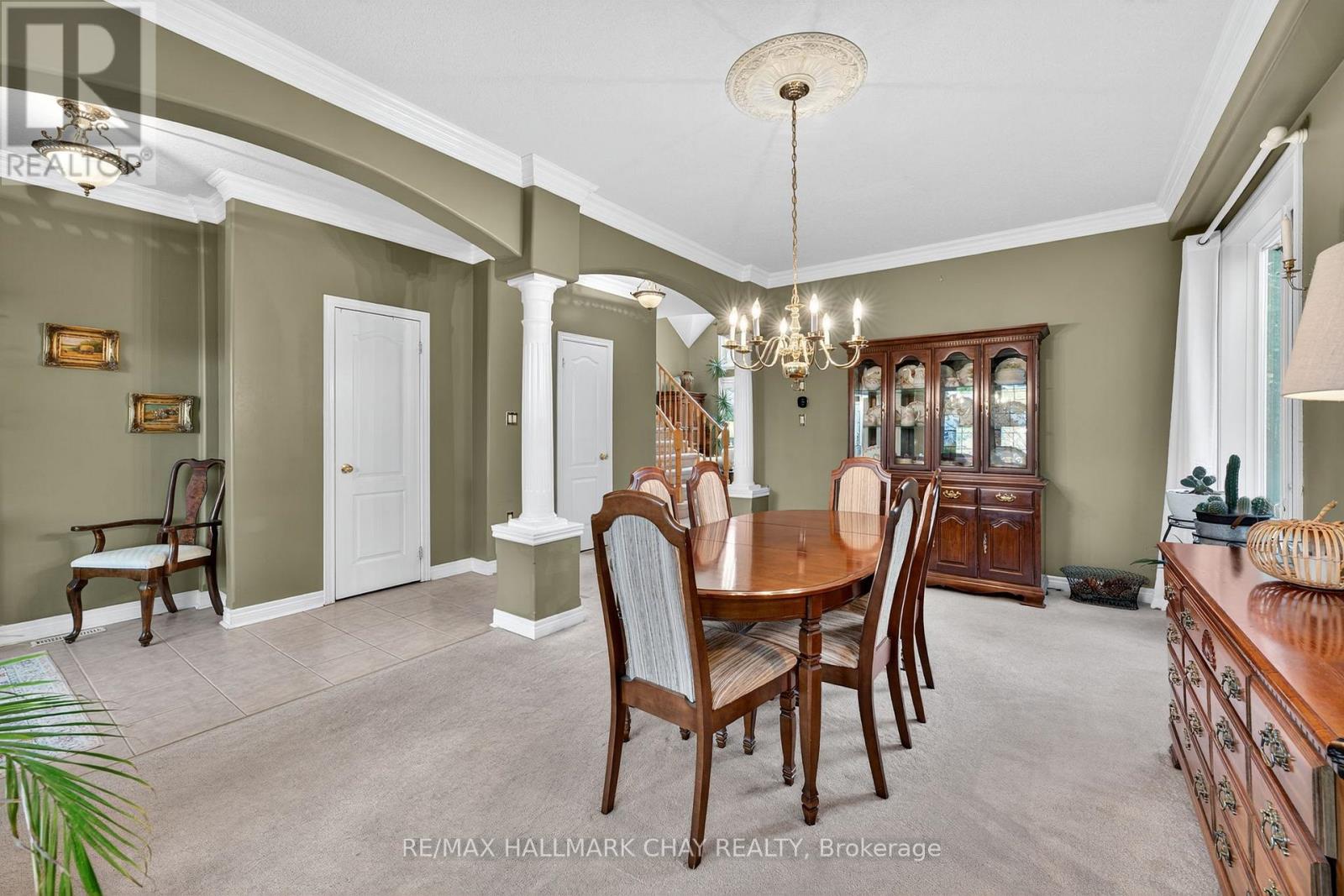 26 Kensington Trail, Barrie, Ontario  L4N 0K5 - Photo 6 - S12477664