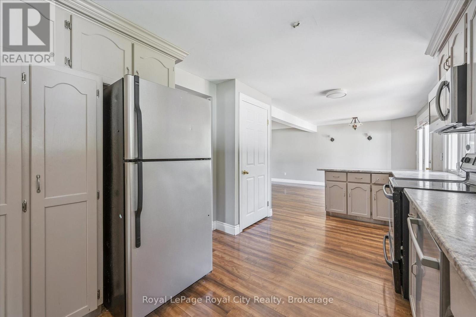 10 Woodborough Road, Guelph, Ontario  N1G 3K5 - Photo 14 - X12473875