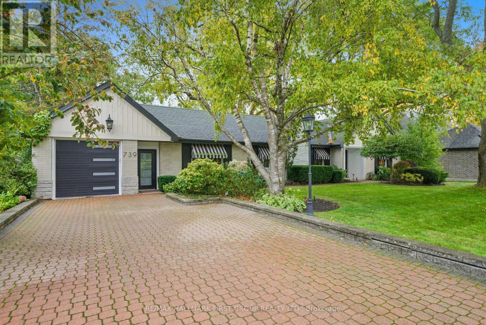 Property at 739 MASSON STREET image 4