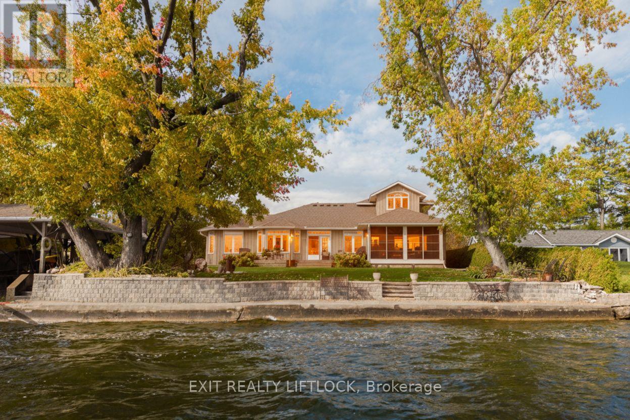 129 Stinson's Bay Road, Kawartha Lakes, Ontario  K0M 1N0 - Photo 1 - X12473158