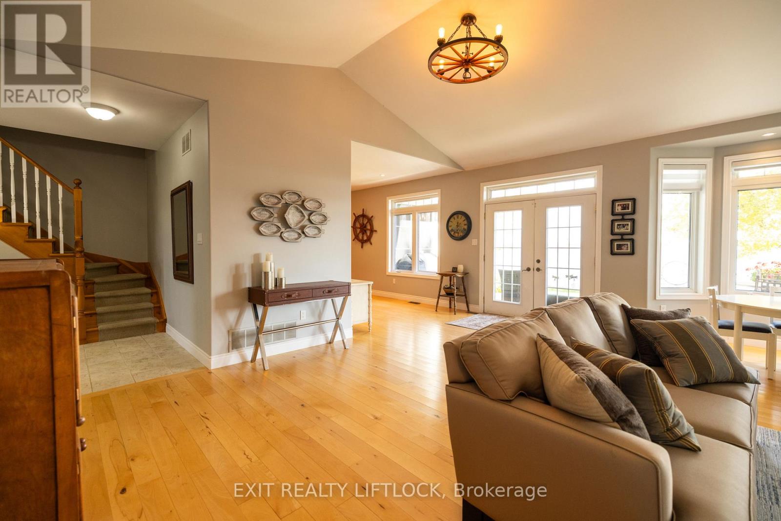 129 Stinson's Bay Road, Kawartha Lakes, Ontario  K0M 1N0 - Photo 31 - X12473158