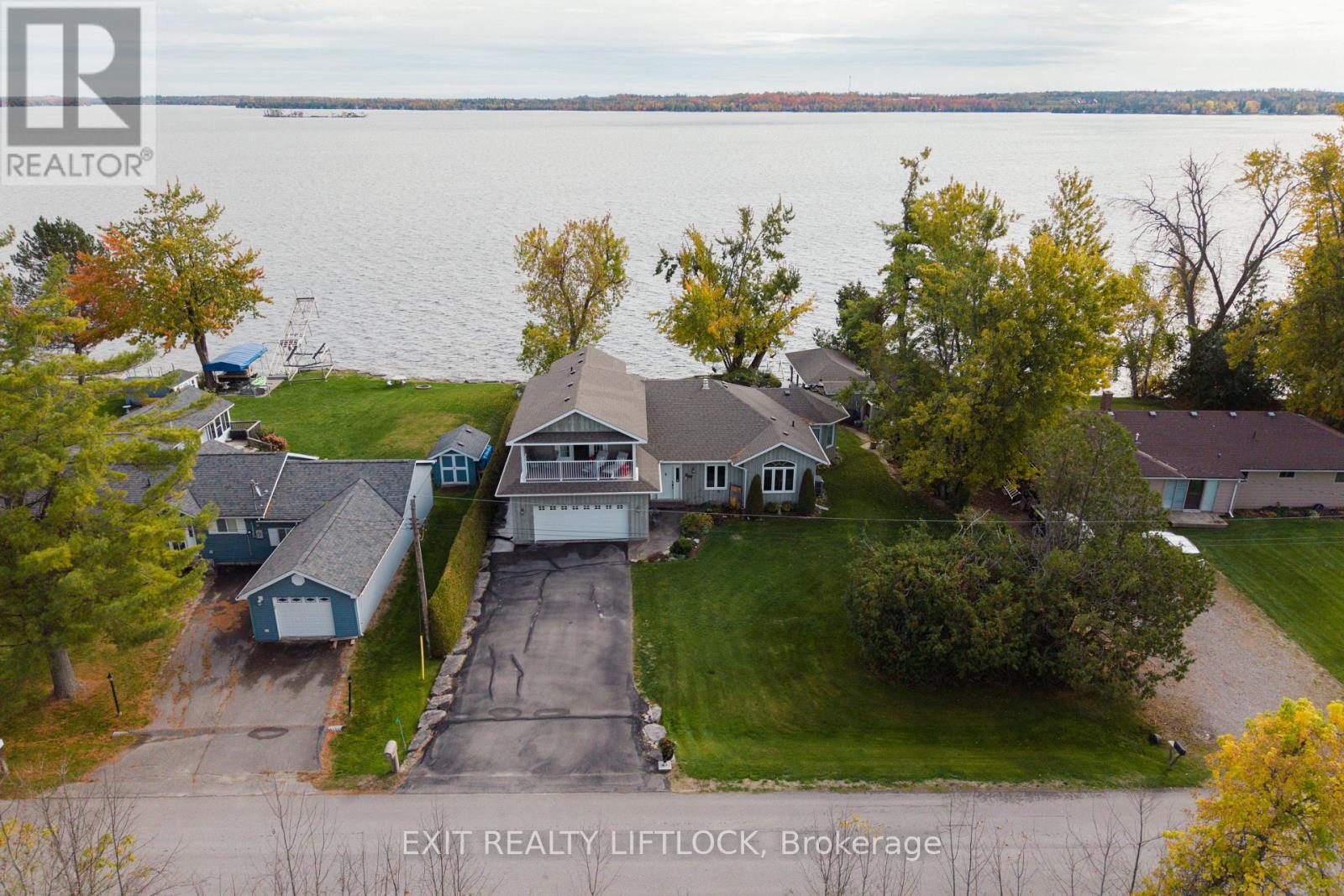 129 Stinson's Bay Road, Kawartha Lakes, Ontario  K0M 1N0 - Photo 4 - X12473158