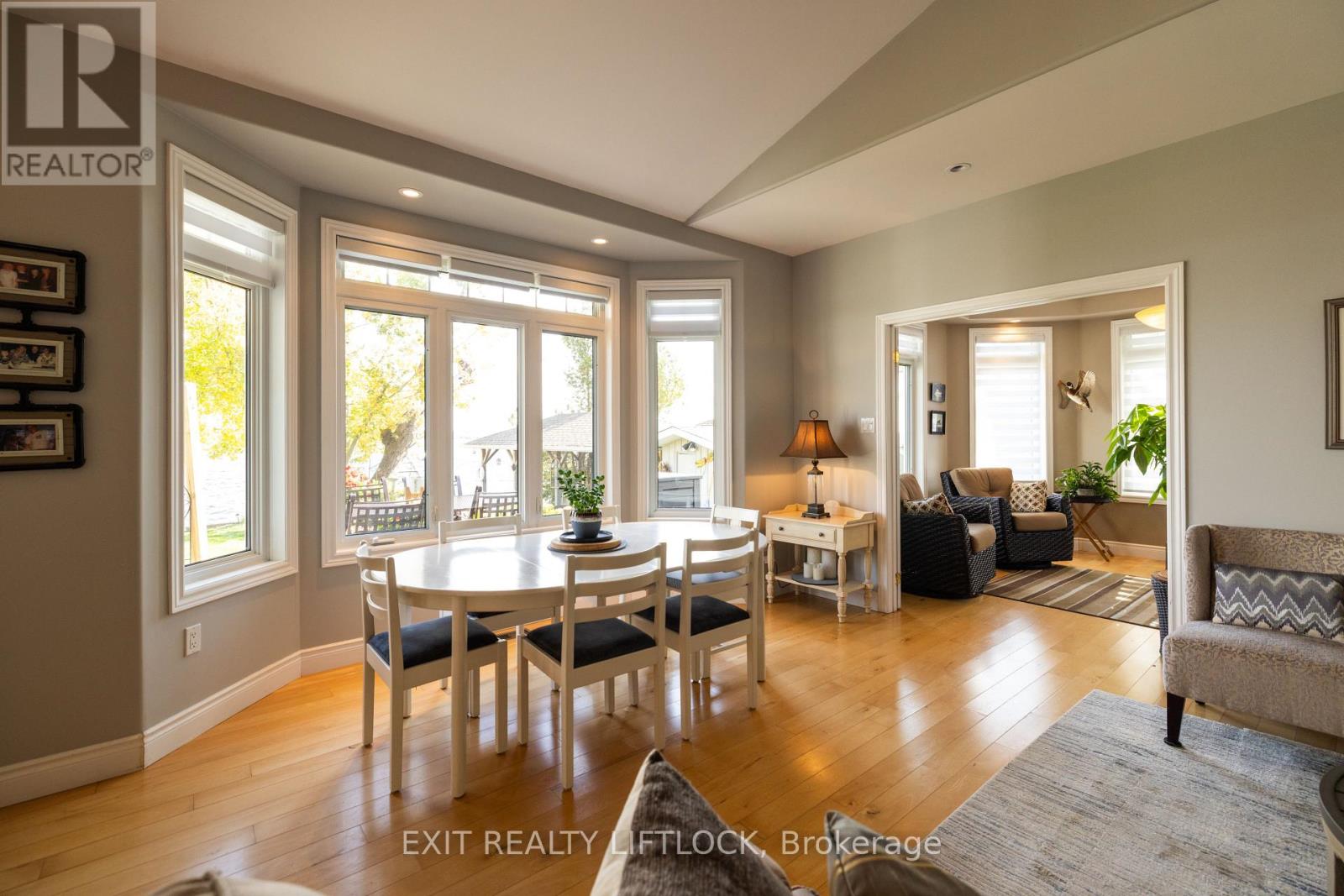 129 Stinson's Bay Road, Kawartha Lakes, Ontario  K0M 1N0 - Photo 7 - X12473158