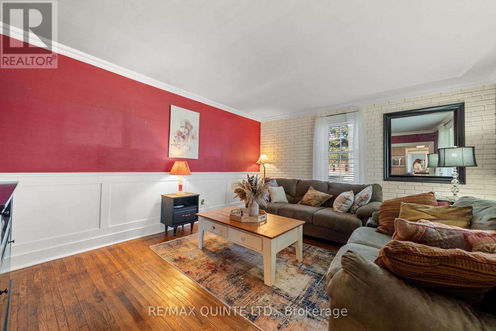 562 Trenton Frankford Road, Quinte West, Ontario  K8V 5P6 - Photo 22 - X12473905