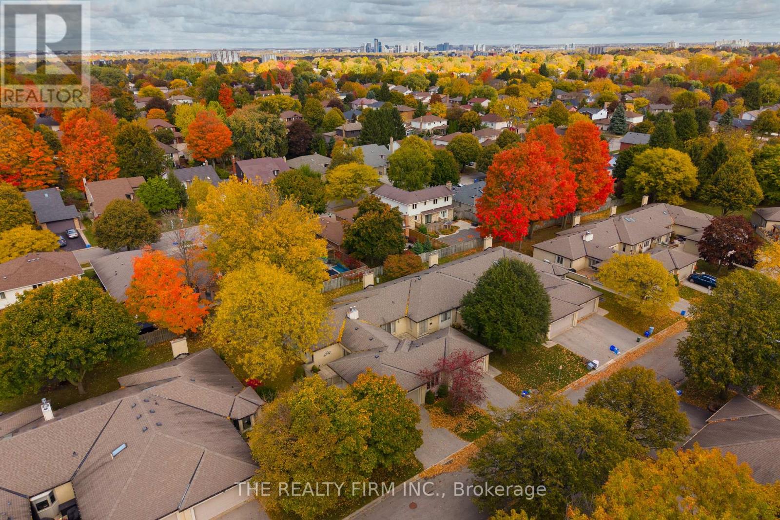 Photo 41 of 46 for 27 - 93 Pine Valley Gate