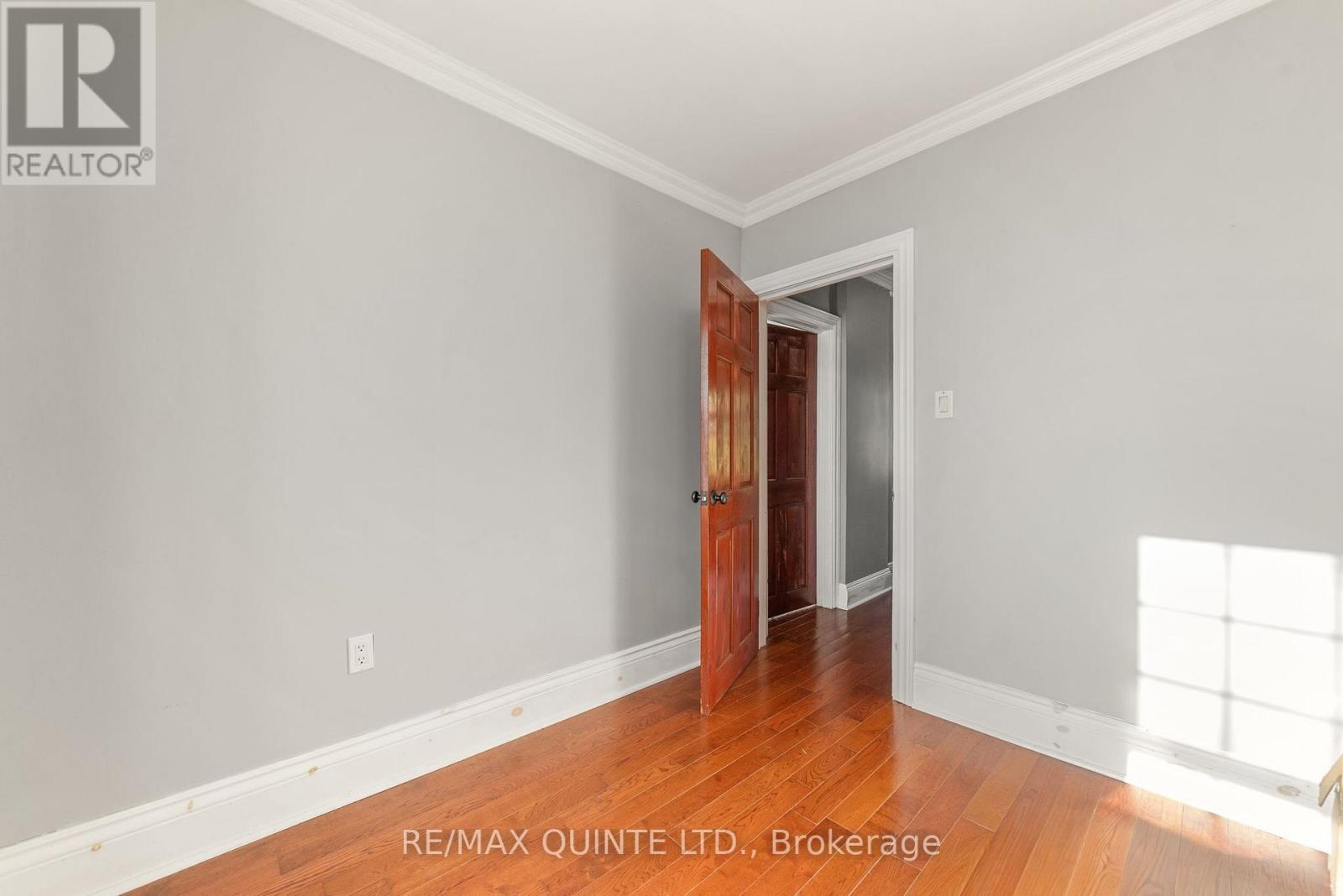 562 Trenton Frankford Road, Quinte West, Ontario  K8V 5P6 - Photo 35 - X12473905