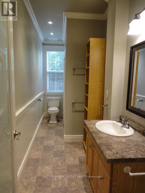 344 Harvard Street, London East, Ontario  N6A 1R7 - Photo 11 - X12473908