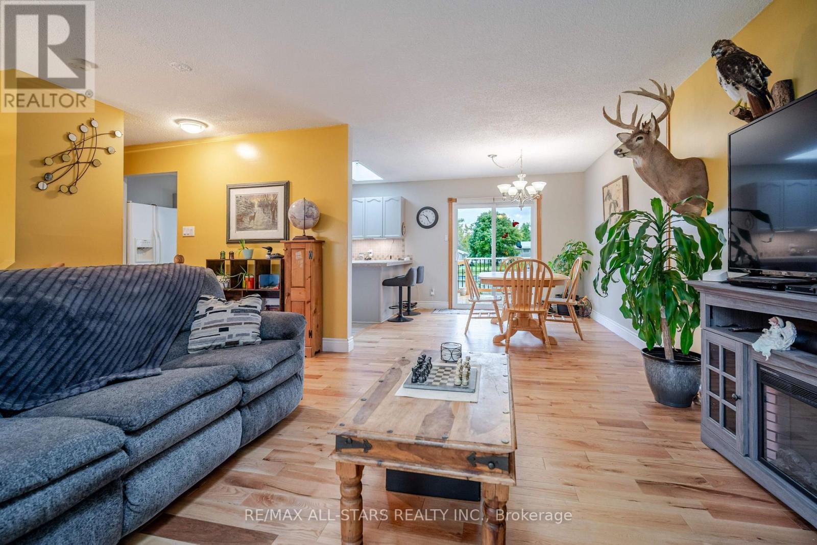 32 Liberty Lane, Kawartha Lakes, Ontario  K0L 2W0 - Photo 6 - X12473915