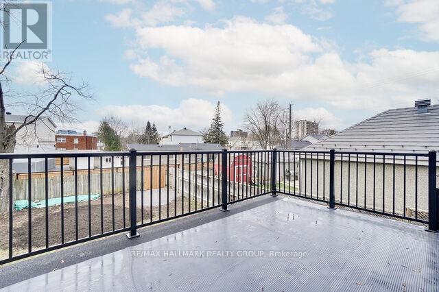 354 Jean Talon Street, Ottawa, Ontario  K1L 6T9 - Photo 15 - X12473192