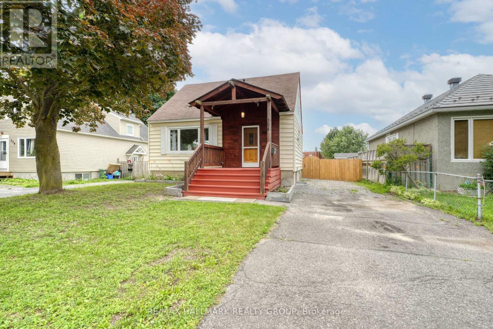 354 Jean Talon Street, Ottawa, Ontario  K1L 6T9 - Photo 2 - X12473192