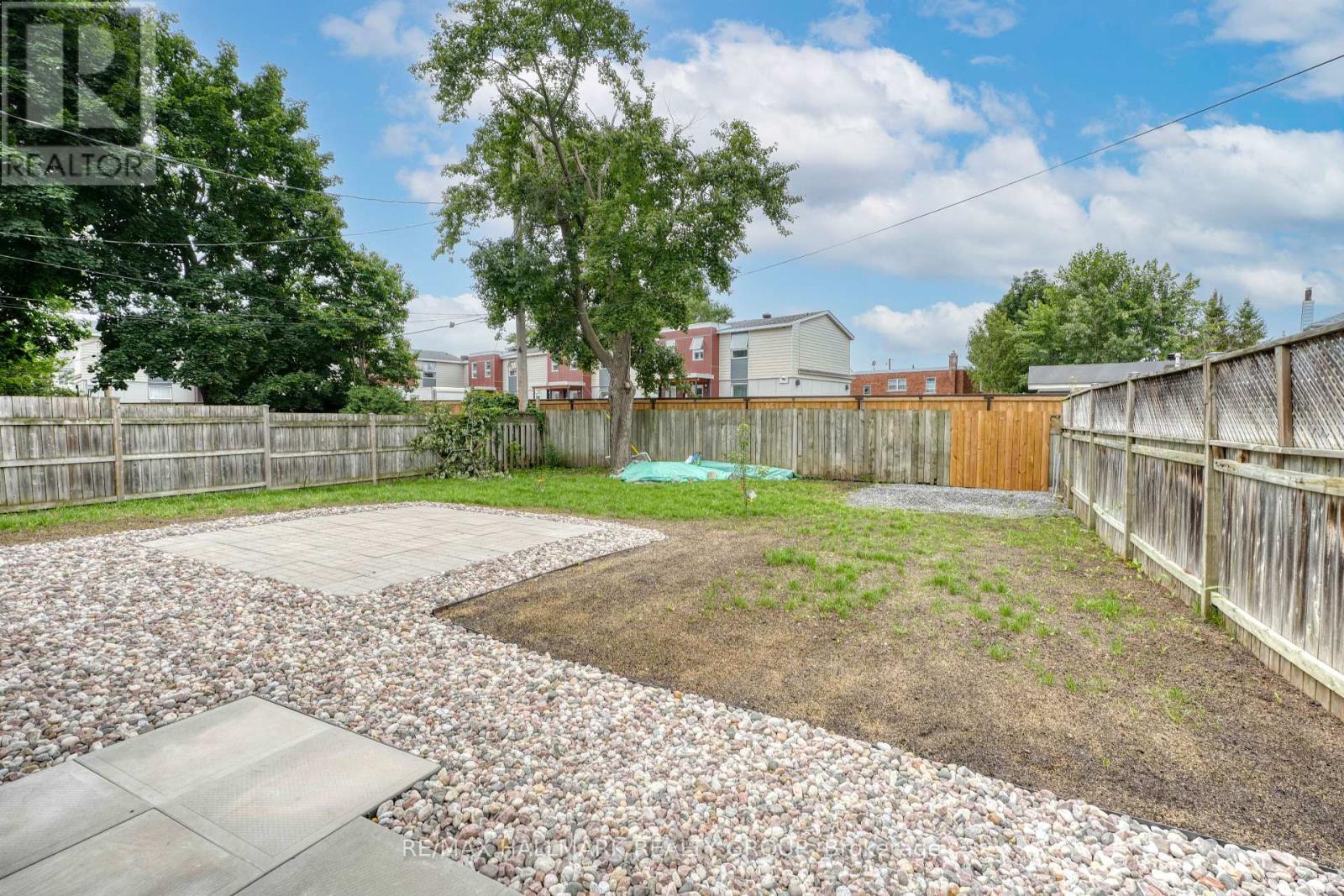 354 Jean Talon Street, Ottawa, Ontario  K1L 6T9 - Photo 22 - X12473192