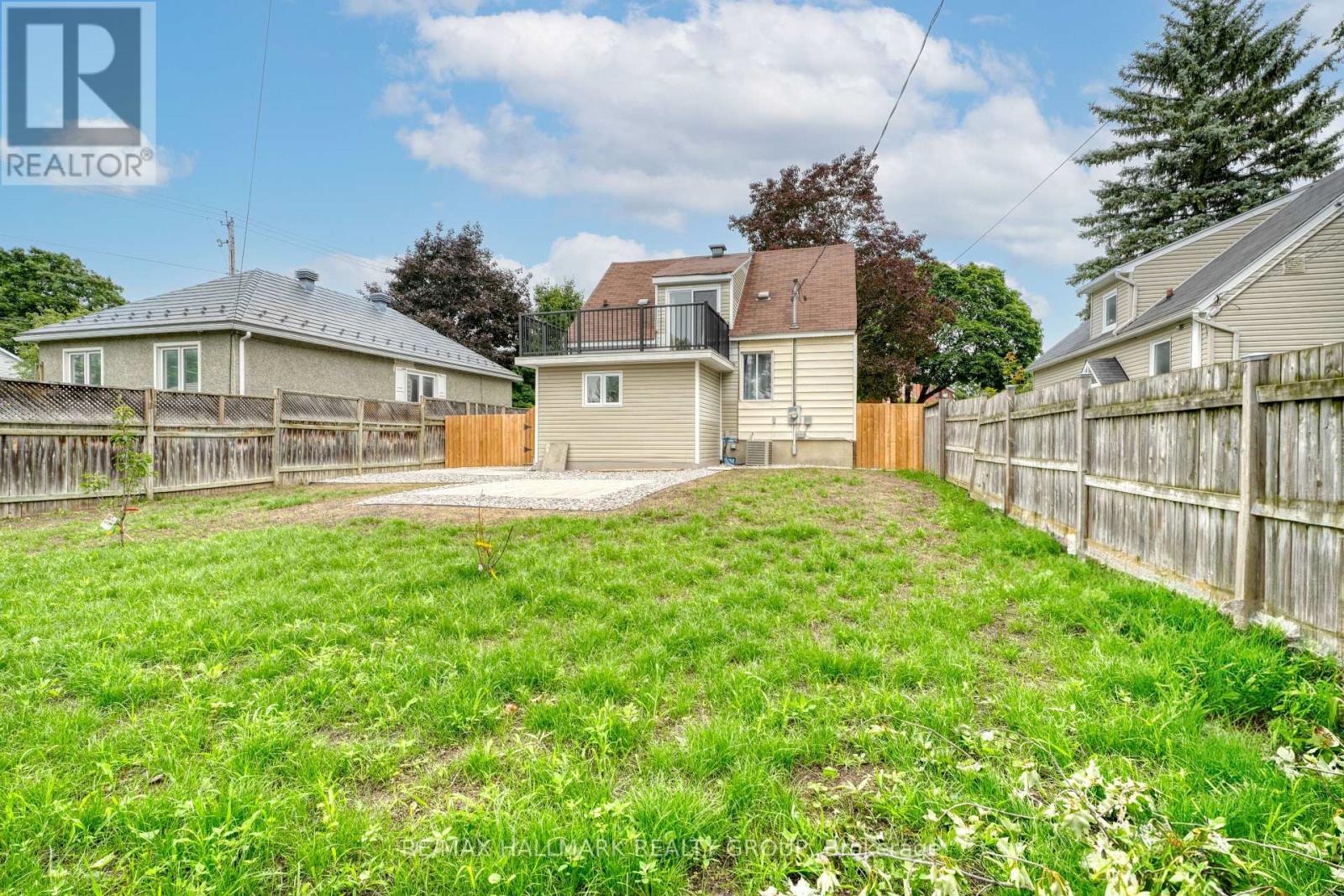 354 Jean Talon Street, Ottawa, Ontario  K1L 6T9 - Photo 25 - X12473192