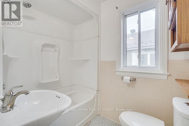 354 Jean Talon Street, Ottawa, Ontario  K1L 6T9 - Photo 6 - X12473192