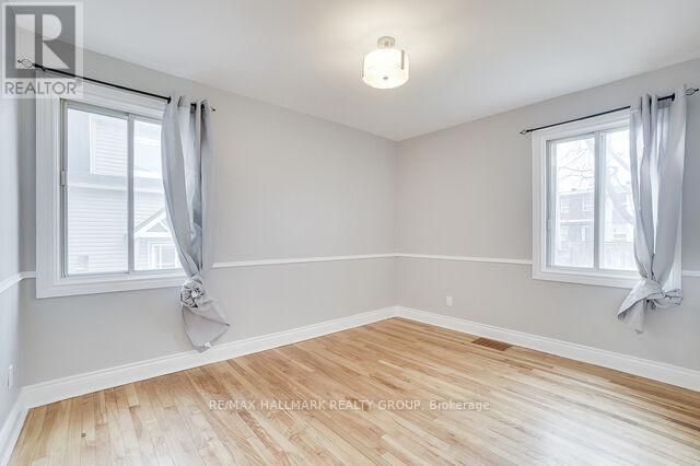 354 Jean Talon Street, Ottawa, Ontario  K1L 6T9 - Photo 5 - X12473192