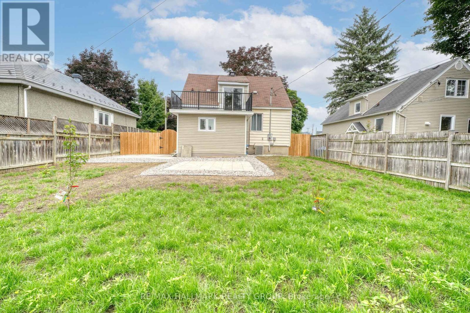 354 Jean Talon Street, Ottawa, Ontario  K1L 6T9 - Photo 24 - X12473192