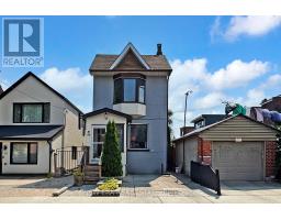 53 BURNFIELD AVENUE, Toronto, Ontario