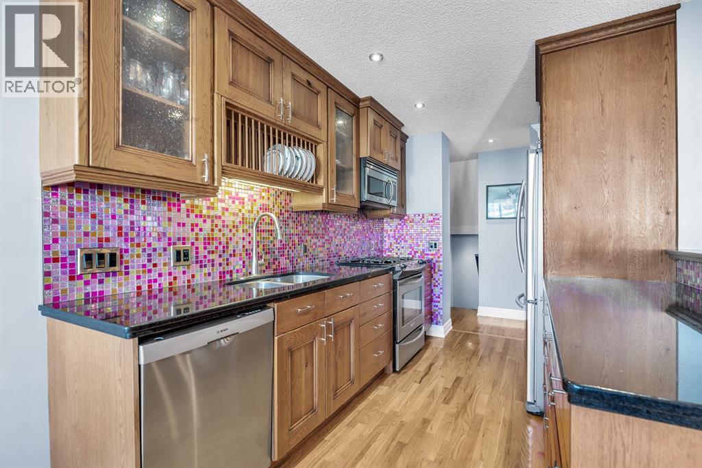 202 30 Avenue Nw, Calgary, Alberta  T2M 2N2 - Photo 17 - A2264722