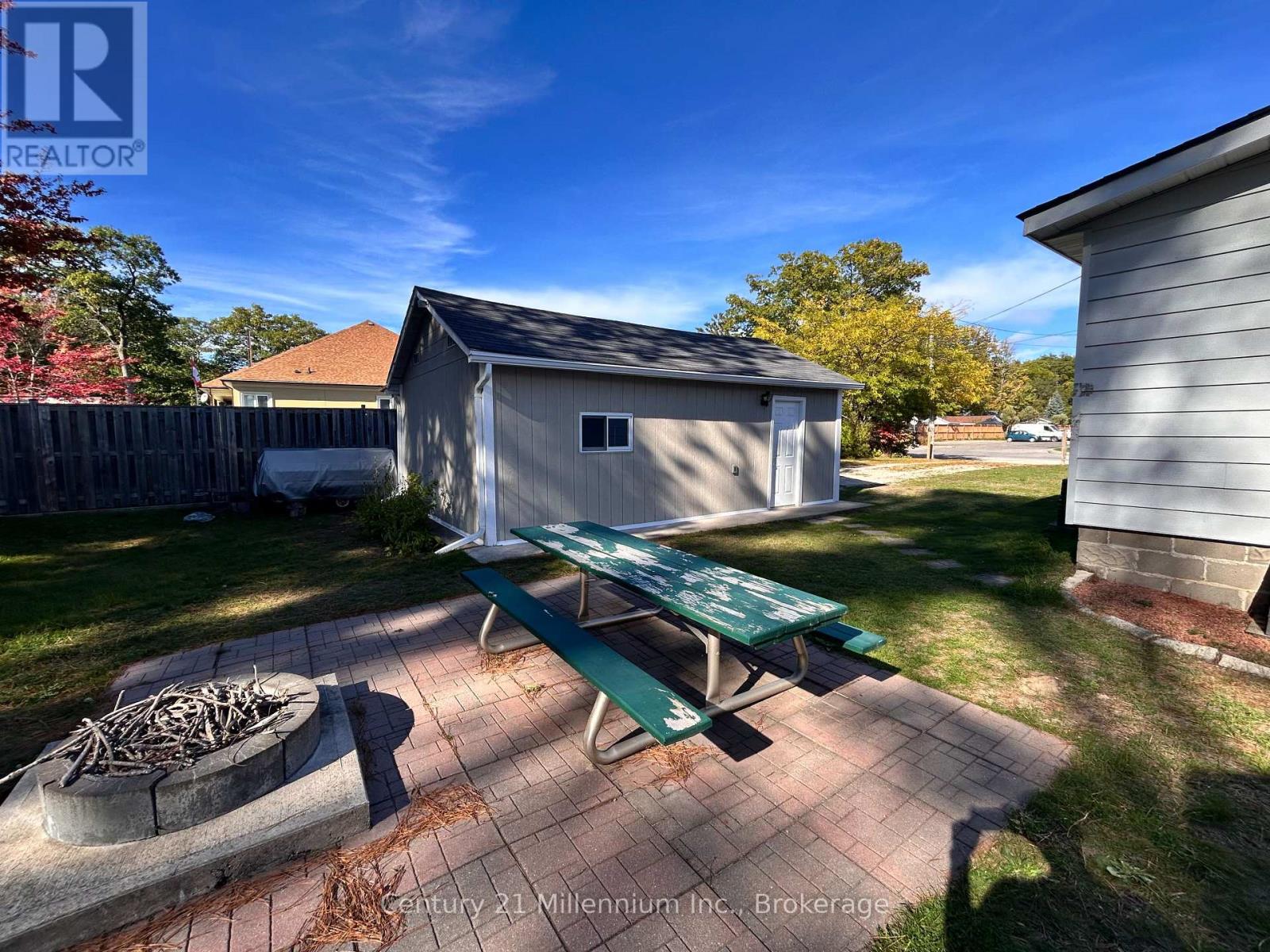 1310 Mosley Street, Wasaga Beach, Ontario  L9Z 2C9 - Photo 1 - S12477735